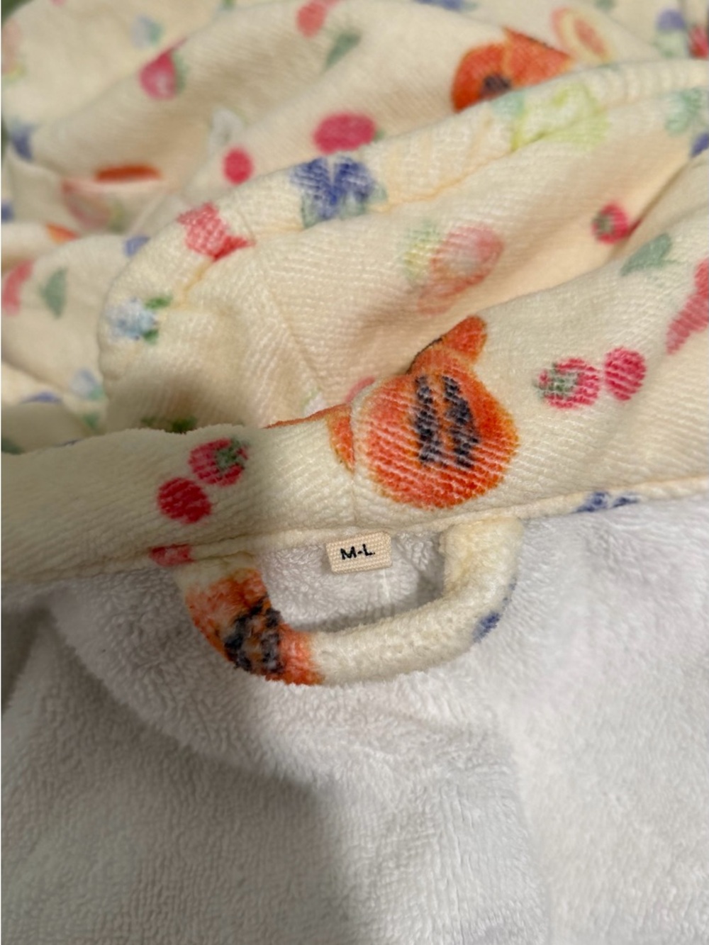 PRICE FIRM Djerf Avenue Plush Fruit Print Towel Bathrobe with Tie - Picture 7 of 7